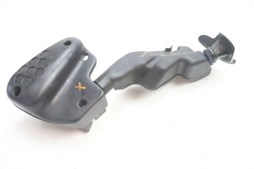 photo de CAIXA DE AR PEUGEOT SPEEDFIGHT LC 50 (1996 - 2002) - Outro ângulo de visão