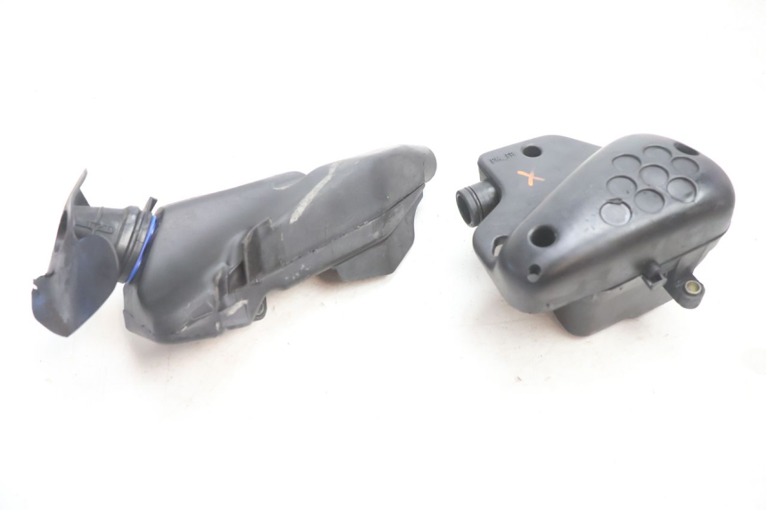 photo de CAIXA DE AR PEUGEOT SPEEDFIGHT LC 50 (1996 - 2002) - Estado da superfície