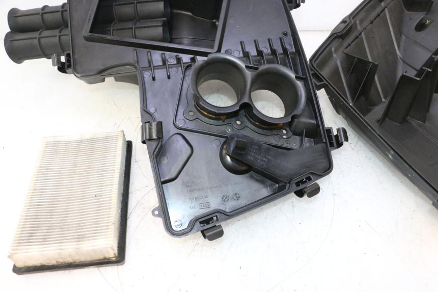 photo de CAIXA DE AR CAN-AM SPYDER RS 1000 (2008 - 2012) - Vista de perto