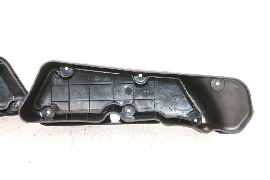 photo de CAIXA DE AR APRILIA SR MOTARD 50 (2012 - 2018) - Vista geral