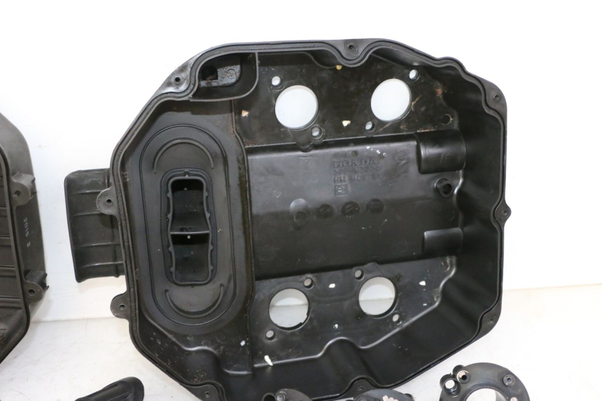photo de CAIXA DE AR HONDA ST PAN EUROPEAN 1300 (2002 - 2013) - Peça verificada