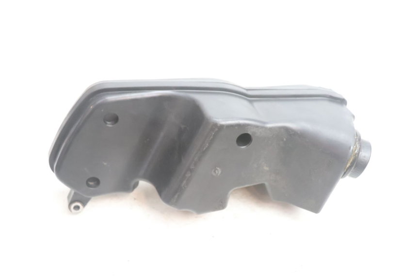 photo de CAIXA DE AR PEUGEOT STREETZONE NAKED 2T 50 (2014 - 2018) - Zoom do estado de desgaste