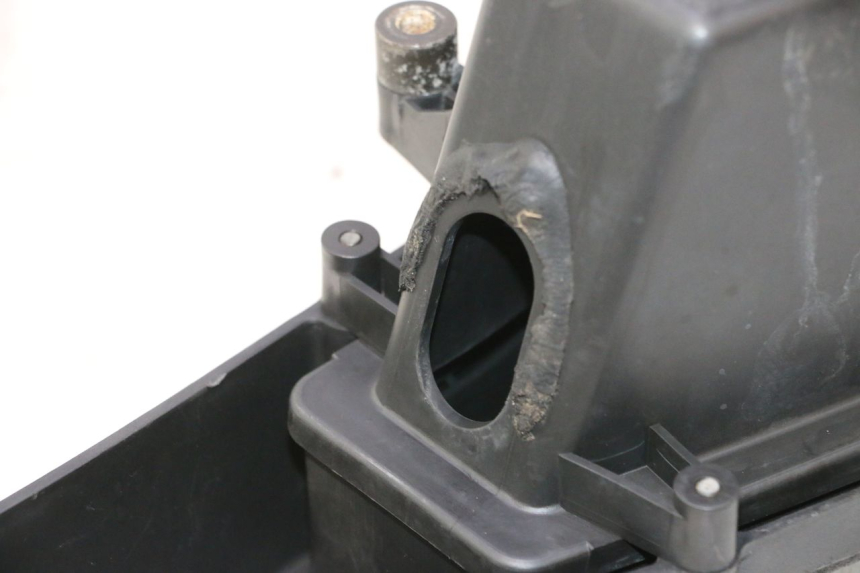 photo de CAIXA DE AR KYMCO SUPER 8 2T 50 (2007 - 2013) - Pontos de fixação