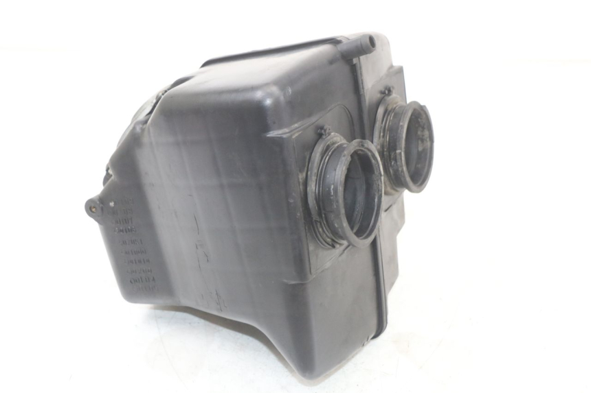 photo de CAIXA DE AR SUZUKI GS F 500 (2004 - 2007) - Detalhe da peça