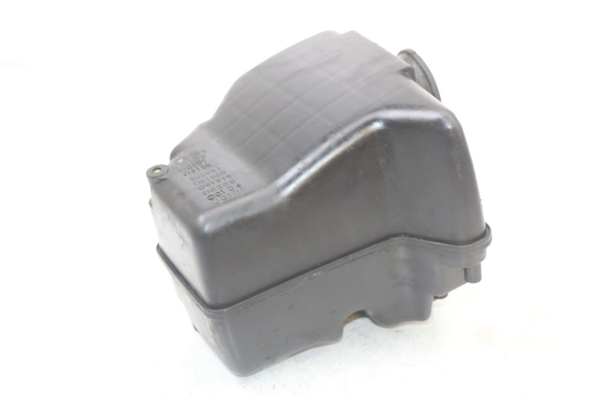 photo de CAIXA DE AR SUZUKI GS F 500 (2004 - 2007) - Estado da superfície