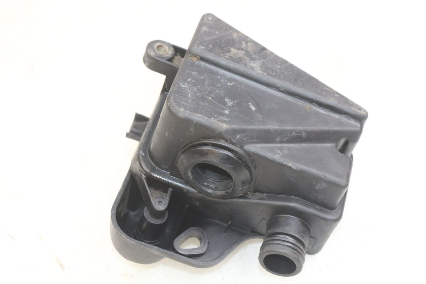 photo de CAIXA DE AR PEUGEOT TREKKER 50 (1998 - 2004) - Zoom do estado de desgaste