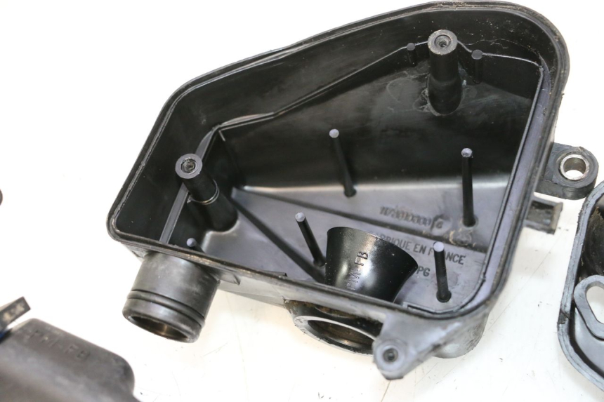 photo de CAIXA DE AR PEUGEOT TREKKER 50 (1995 - 2004) - Estado da superfície