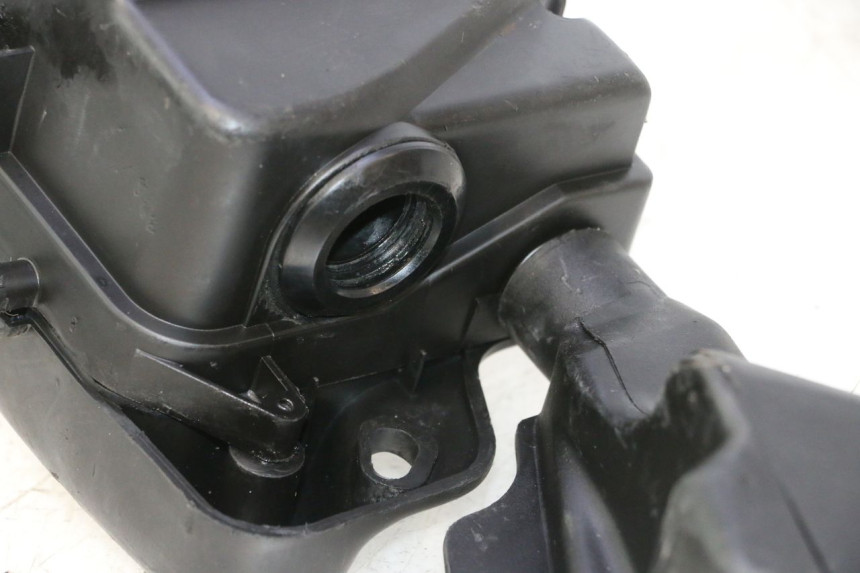 photo de CAIXA DE AR PEUGEOT TREKKER 50 (1995 - 2004) - Ampliação técnica