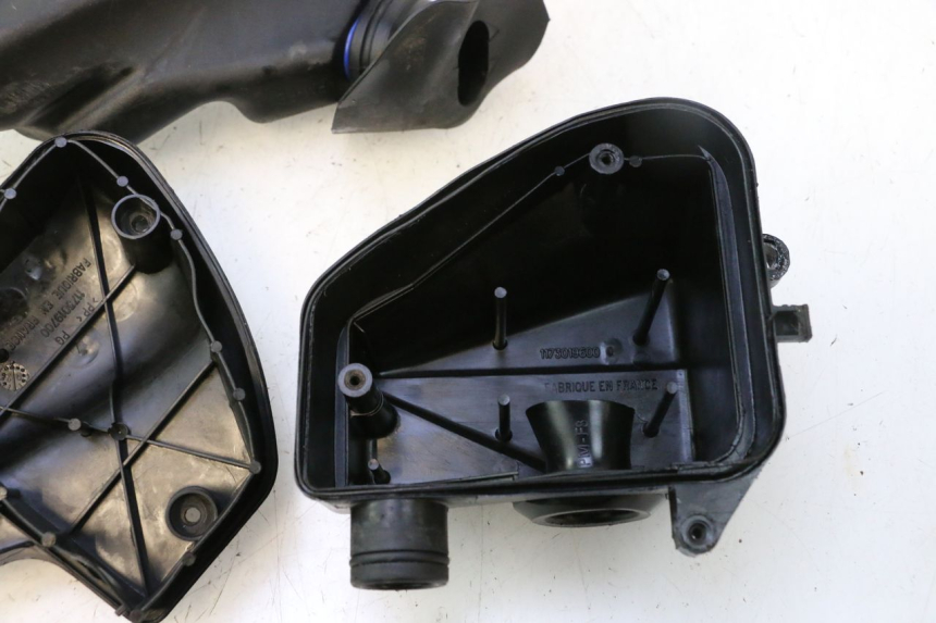 photo de CAIXA DE AR PEUGEOT TREKKER 50 (1995 - 2004) - Marcações e referências