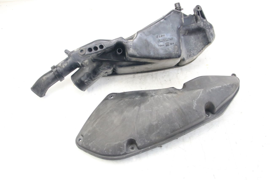 photo de CAIXA DE AR SUZUKI UH BURGMAN 125 (2002 - 2006) - Pontos de fixação