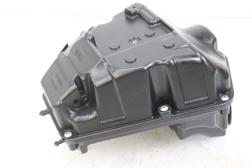 photo de CAIXA DE AR KAWASAKI VERSYS ABS 650 (2015 - 2018) - Vista geral