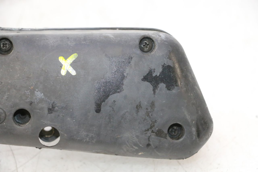 photo de CAIXA DE AR PIAGGIO VESPA LX 2T 50 (2005 - 2013) - Pontos de fixação