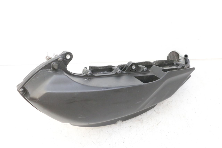 photo de CAIXA DE AR YAMAHA XMAX X-MAX 125 (2021 - 2025) - Zoom do estado de desgaste