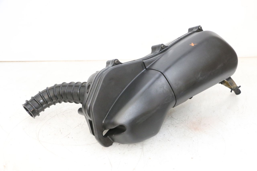 photo de CAIXA DE AR YAMAHA XMAX X-MAX 125 (2006 - 2009) - Pontos de fixação