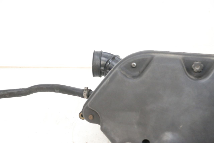 photo de CAIXA DE AR PIAGGIO X8 125 (2004 - 2007) - Pontos de fixação