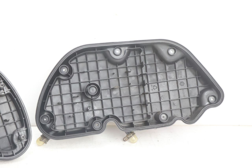 photo de CAIXA DE AR PIAGGIO X9 EVOLUTION 125 (2003 - 2007) - Outro ângulo de visão