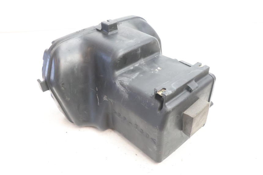 photo de CAIXA DE AR YAMAHA XJR 1300 (1998 - 2002) - Pontos de fixação