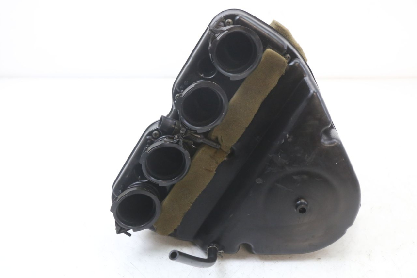 photo de CAIXA DE AR YAMAHA XJS DIVERSION 600 (1997 - 1999) - Outro ângulo de visão