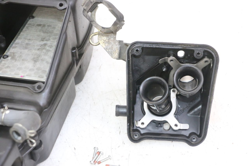 photo de CAIXA DE AR HONDA XLV VARADERO 125 (2000 - 2006) - Estado da superfície