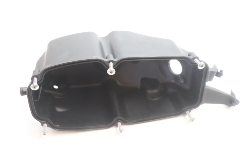 photo de CAIXA DE AR HONDA XLV VARADERO 125 (2007 - 2012) - Detalhe da peça