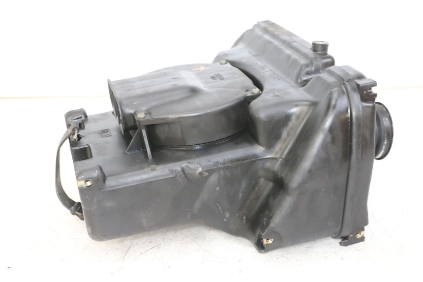 photo de CAIXA DE AR YAMAHA FZS FAZER 600 (2001 - 2003) - Outro ângulo de visão