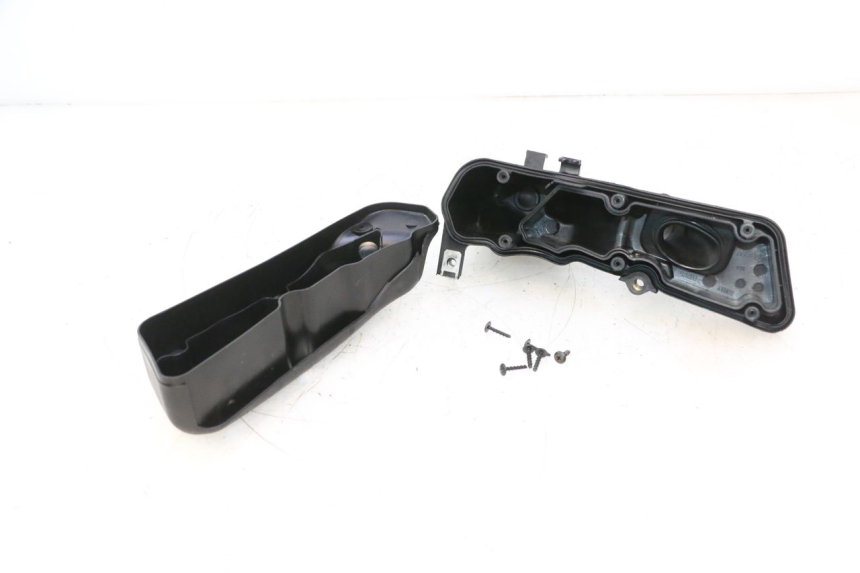 photo de CAIXA DE AR PIAGGIO ZIP 2T 50 (2009 - 2019) - Detalhe da peça