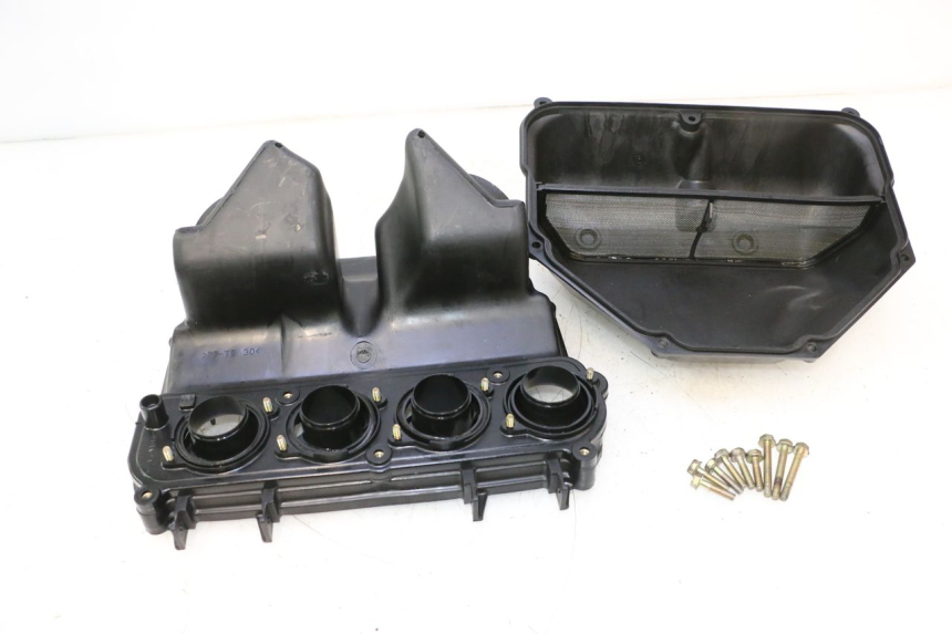 photo de CAIXA DE AR KAWASAKI ZX-6R ZX6R 600 (2000 - 2002) - Marcações e referências