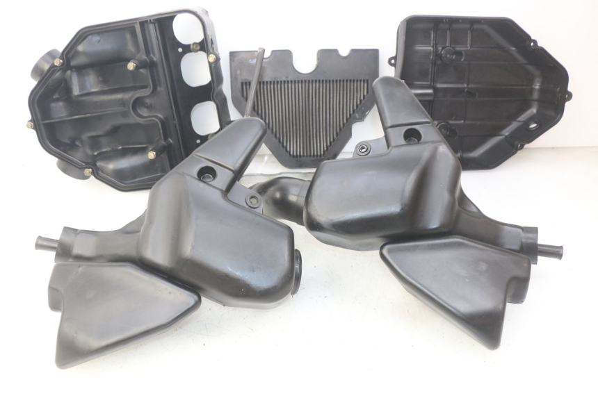 photo de CAIXA DE AR KAWASAKI ZZR 600 (1995 - 2004) - Pontos de fixação