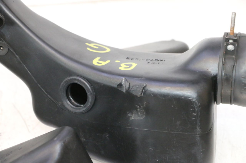 photo de CAIXA DE AR KAWASAKI ZZR 600 (1995 - 2004) - Detalhes característicos