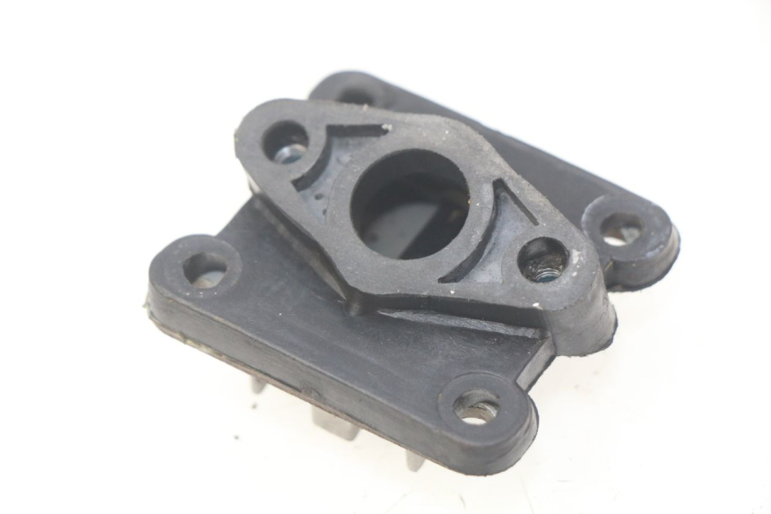 photo de CAIXA DE VÁLVULAS POCKET BIKE CROSS 50 - Detalhe da peça