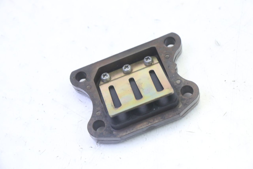 photo de CAIXA DE VÁLVULAS PEUGEOT ELYSTAR 50 (2002 - 2014) - Detalhe da peça