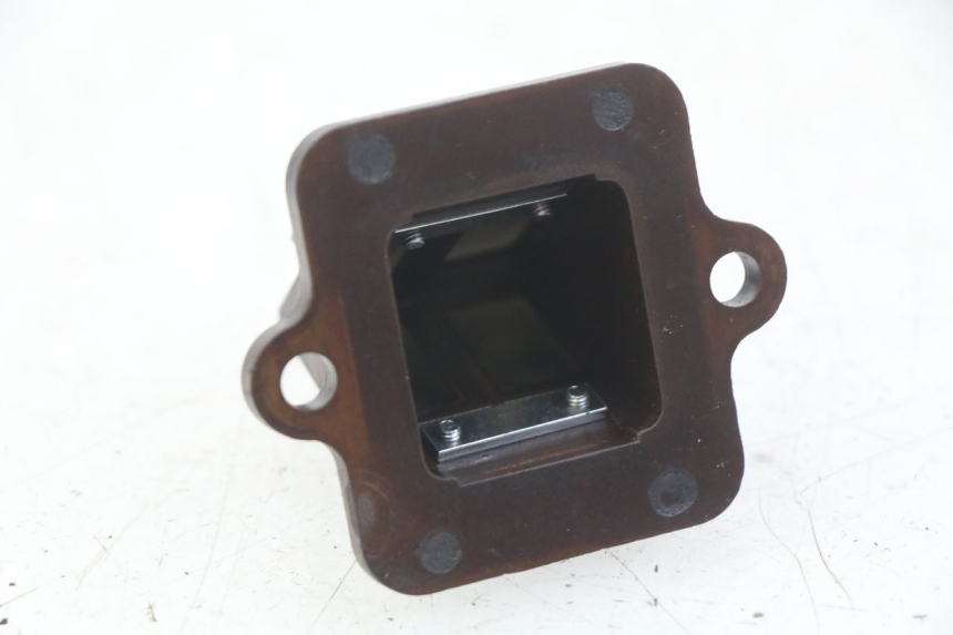 photo de CAIXA DE VÁLVULAS PEUGEOT KISBEE 2T 50 (2010 - 2017) - Detalhe da peça