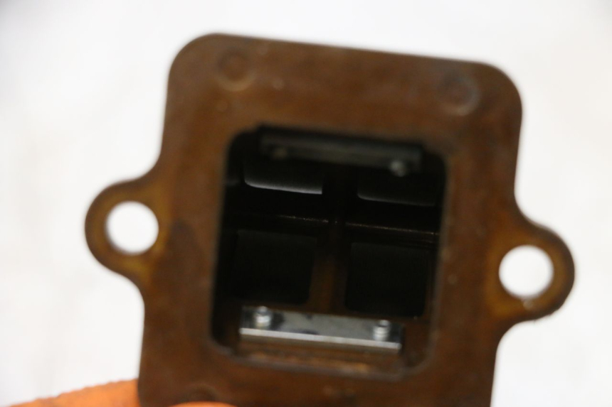 photo de CAIXA DE VÁLVULAS PEUGEOT LUDIX ONE 50 (2004 - 2013) - Detalhe da peça