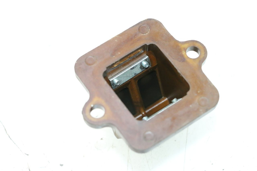photo de CAIXA DE VÁLVULAS PEUGEOT LUDIX ONE 50 (2004 - 2013) - Outro ângulo de visão
