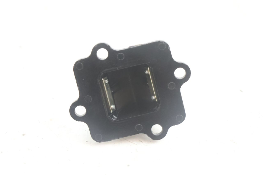 photo de CAIXA DE VÁLVULAS MBK MACH G AC 50 (2002 - 2014) - Ampliação técnica