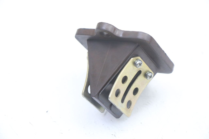 photo de CAIXA DE VÁLVULAS PEUGEOT LUDIX ONE 50 (2005 - 2008) - Detalhe da peça