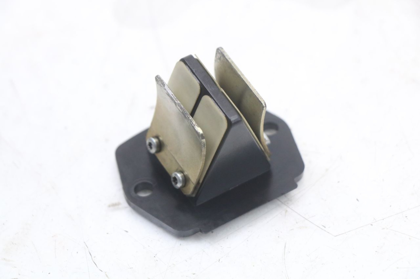 photo de CAIXA DE VÁLVULAS PIAGGIO VESPA LX 2T 50 (2005 - 2013) - Vista principal