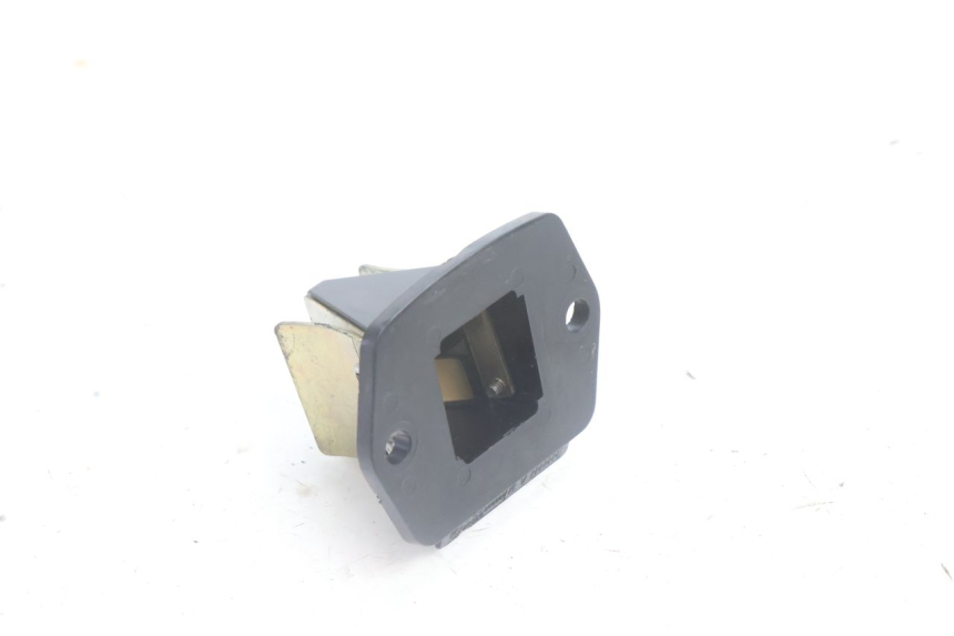 photo de CAIXA DE VÁLVULAS GILERA RUNNER SP 50 (2002 - 2004) - Detalhe da peça