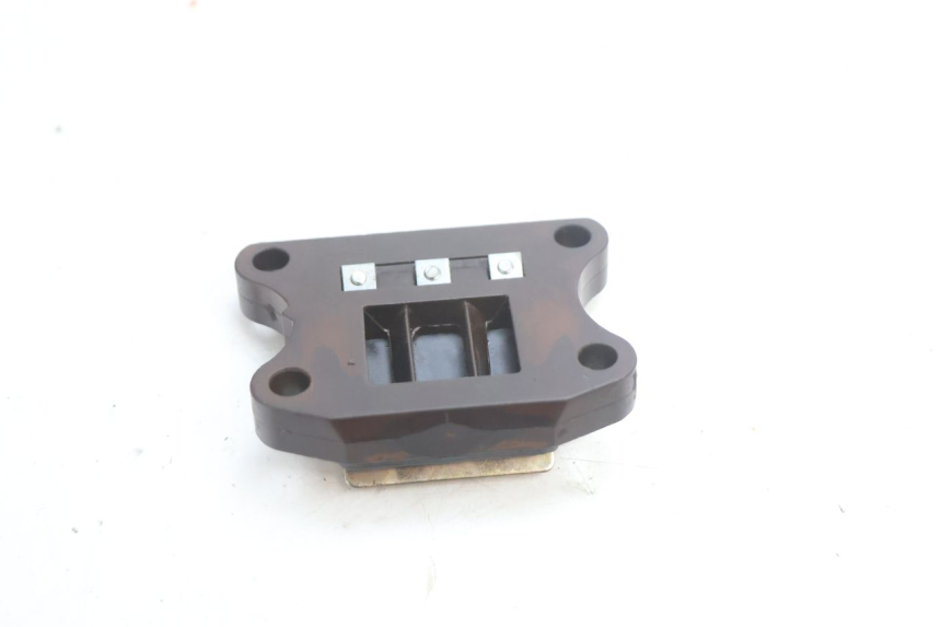 photo de CAIXA DE VÁLVULAS PEUGEOT SPEEDFIGHT 2 AC 50 (2000 - 2009) - Outro ângulo de visão