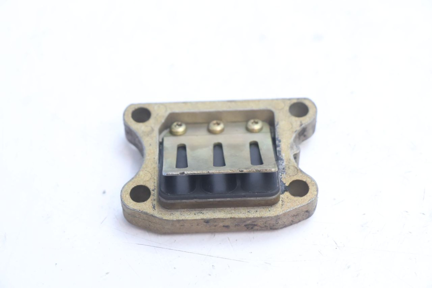 photo de CAIXA DE VÁLVULAS PEUGEOT SPEEDFIGHT LC 50 (1996 - 2002) - Detalhe da peça