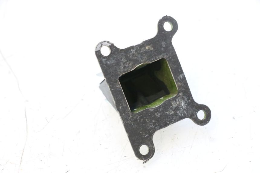 photo de CAIXA DE VÁLVULAS KYMCO SUPER 8 2T 50 (2007 - 2013) - Outro ângulo de visão