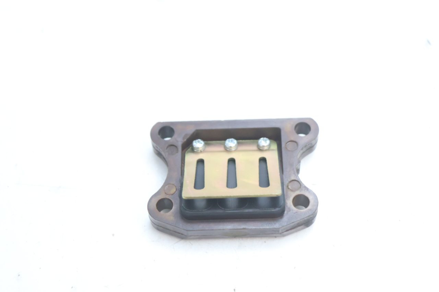photo de CAIXA DE VÁLVULAS PEUGEOT TREKKER 50 (1995 - 2004) - Detalhe da peça
