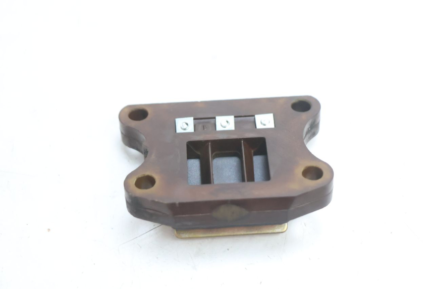 photo de CAIXA DE VÁLVULAS PEUGEOT TREKKER 50 (1995 - 2004) - Outro ângulo de visão