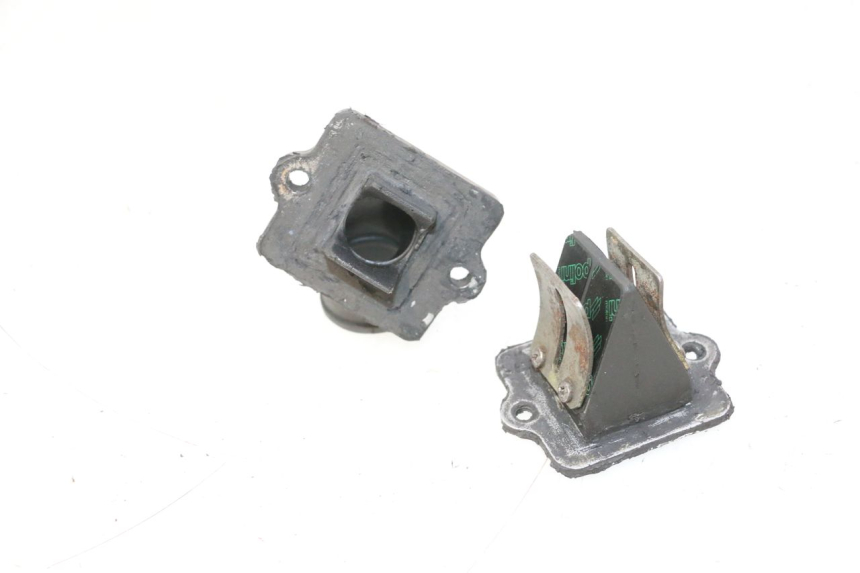 photo de CAIXA DE VÁLVULAS PIAGGIO TYPHOON 50 (1993 - 1999) - Pontos de fixação