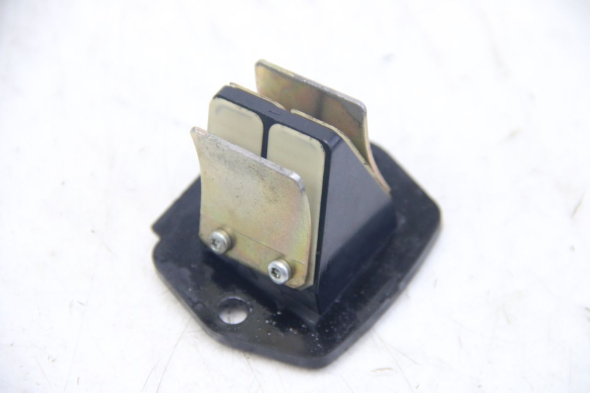 photo de CAIXA DE VÁLVULAS PIAGGIO VESPA S 2T 50 (2007 - 2014) - Detalhe da peça