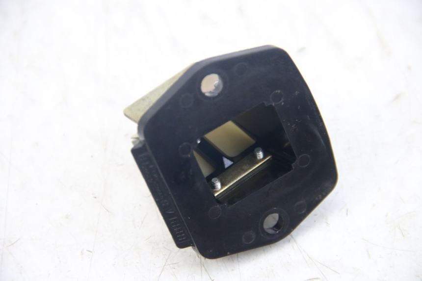photo de CAIXA DE VÁLVULAS PIAGGIO VESPA S 2T 50 (2007 - 2014) - Vista geral