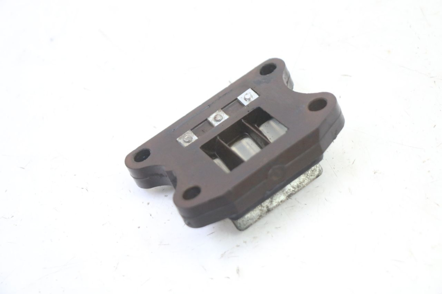 photo de CAIXA DE VÁLVULAS PEUGEOT VIVACITY 50 (2004 - 2009) - Outro ângulo de visão