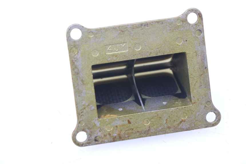 photo de CAIXA DE VÁLVULAS YAMAHA YZ 125 (1998 - 2005) - Detalhe da peça