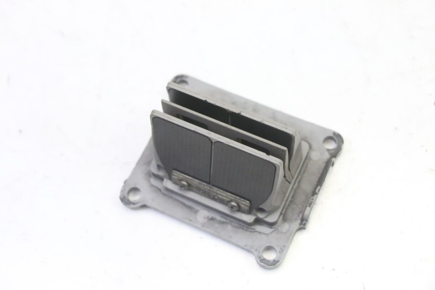 photo de CAIXA DE VÁLVULAS YAMAHA YZ 125 (1998 - 2005) - Detalhe da peça