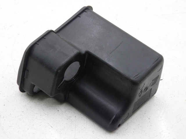 photo de PORTA-LUVA PIAGGIO XEVO - X EVO 125 (2010 - 2015) - Detalhe da peça